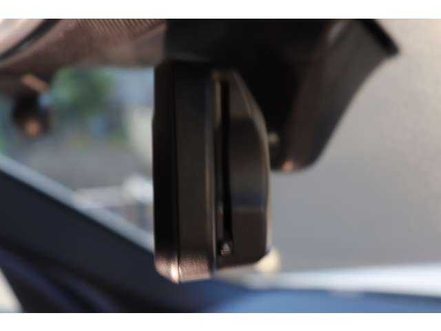 ＢＭＷ ５２３ｄ Mスポーツ 大分県 2019(平31)年 4.8万km アルピンホワイトⅢ ワンオーナー/インテリジェントセーフティ/純正ナビ/テレビ/Bluetooth/CD/DVD/全方位カメラ/黒革/全方位シートヒーター/パワーシート/パドルシフト/LEDヘッドライト/オートハイビーム/アンビエントライト/純正19インチAW/ミラー一体型ETC/ドライブレコーダー前後（Q-02）