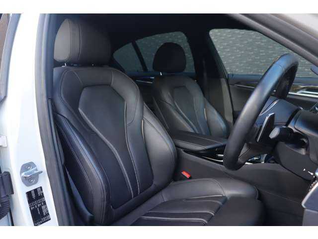 ＢＭＷ ５２３ｄ Mスポーツ 大分県 2019(平31)年 4.8万km アルピンホワイトⅢ ワンオーナー/インテリジェントセーフティ/純正ナビ/テレビ/Bluetooth/CD/DVD/全方位カメラ/黒革/全方位シートヒーター/パワーシート/パドルシフト/LEDヘッドライト/オートハイビーム/アンビエントライト/純正19インチAW/ミラー一体型ETC/ドライブレコーダー前後（Q-02）