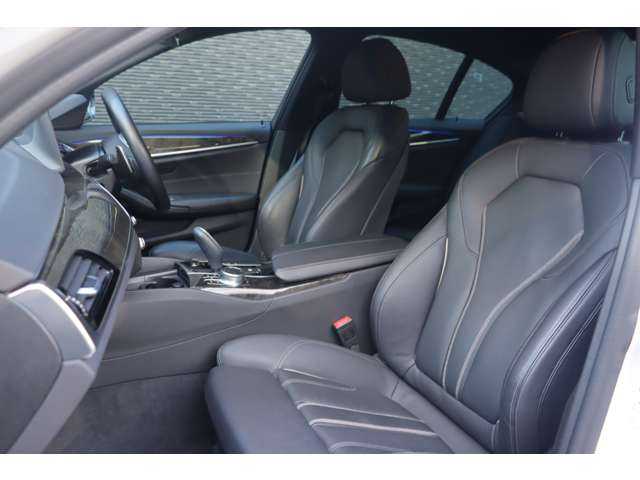 ＢＭＷ ５２３ｄ Mスポーツ 大分県 2019(平31)年 4.8万km アルピンホワイトⅢ ワンオーナー/インテリジェントセーフティ/純正ナビ/テレビ/Bluetooth/CD/DVD/全方位カメラ/黒革/全方位シートヒーター/パワーシート/パドルシフト/LEDヘッドライト/オートハイビーム/アンビエントライト/純正19インチAW/ミラー一体型ETC/ドライブレコーダー前後（Q-02）