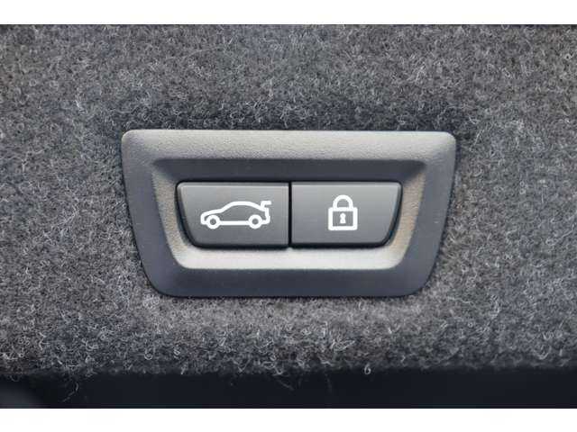 ＢＭＷ ５２３ｄ Mスポーツ 大分県 2019(平31)年 4.8万km アルピンホワイトⅢ ワンオーナー/インテリジェントセーフティ/純正ナビ/テレビ/Bluetooth/CD/DVD/全方位カメラ/黒革/全方位シートヒーター/パワーシート/パドルシフト/LEDヘッドライト/オートハイビーム/アンビエントライト/純正19インチAW/ミラー一体型ETC/ドライブレコーダー前後（Q-02）