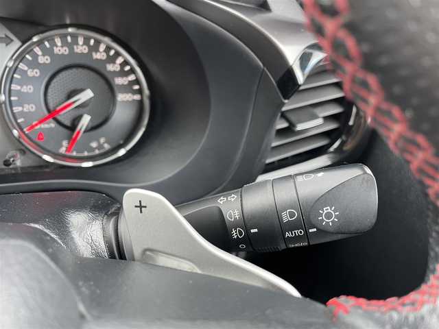 トヨタ ハイラックス Z GRスポーツ 秋田県 2024(令6)年 5万km スーパーホワイトⅡ オーバーランドスタイルキャンパー：FTPORTR 125/・垂直ポップアップルーフ/・スライドベッド/・デッキベッド/・LED室内照明/・シャワー蛇口＆シンク/・ロールブラインド＆ロール網戸付きサイドウィンド/FTPORTERオプション/・パイプガード/・エッジガード/・MAXXFAN7500K（リモコン付き）/・増設ウィンド：リアゲート/・増設ウィンド：フロントウィンド（小）/・ARB4x4：LED付きオーニング（ハードケースブラック）/・純正キャビンリアガラス：スライドウィンドに交換済/・LINE-Xスプレーオンベッドライナー/・ゴールゼロ：YETI 1000X 120Vポータブルバッテリー/リフトアップ：フロント2.5インチ/リア1インチ/社外サイドステップ/純正ディスプレイオーディオ/AM/FM/BT/USB/Miracast/パノラミックビュー/レーダークルーズコントロール/プリクラッシュセーフティ/クリアランスソナー/リアデフロック/アイドリングストップ/パドルシフト/ハーフレザーシート/パワーシート/オートライト/LEDヘッドライト/プッシュスタート/フロアマット/ETC