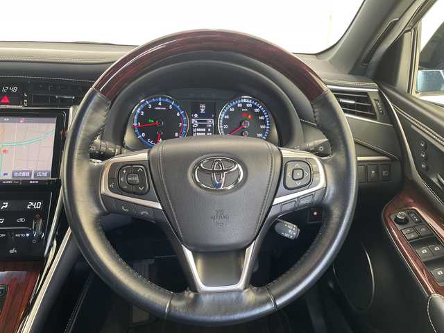 トヨタ ハリアー プレミアム 愛知県 2016(平28)年 3.6万km ホワイトパールクリスタルシャイン ワンオーナー/純正メモリナビ/フルセグテレビ/バックカメラ/Bluetooth/アイドリングストップ/ウィンカーミラー/クルーズコントロール/プッシュスタート/パワーバックドア/ETC/シートヒーター