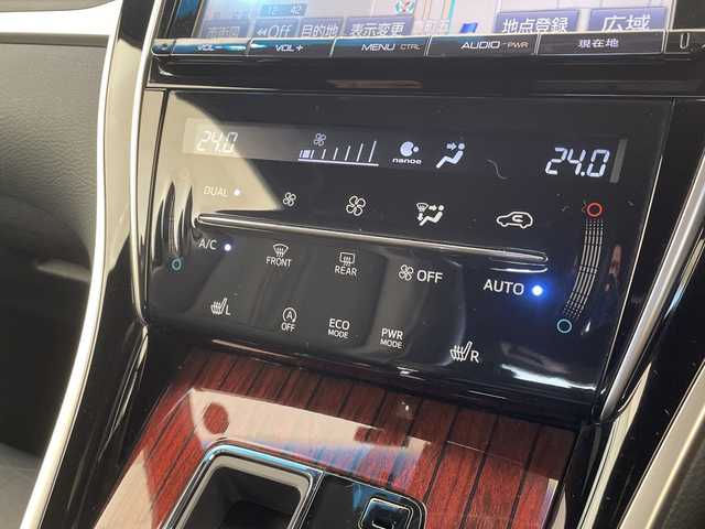 トヨタ ハリアー プレミアム 愛知県 2016(平28)年 3.6万km ホワイトパールクリスタルシャイン ワンオーナー/純正メモリナビ/フルセグテレビ/バックカメラ/Bluetooth/アイドリングストップ/ウィンカーミラー/クルーズコントロール/プッシュスタート/パワーバックドア/ETC/シートヒーター