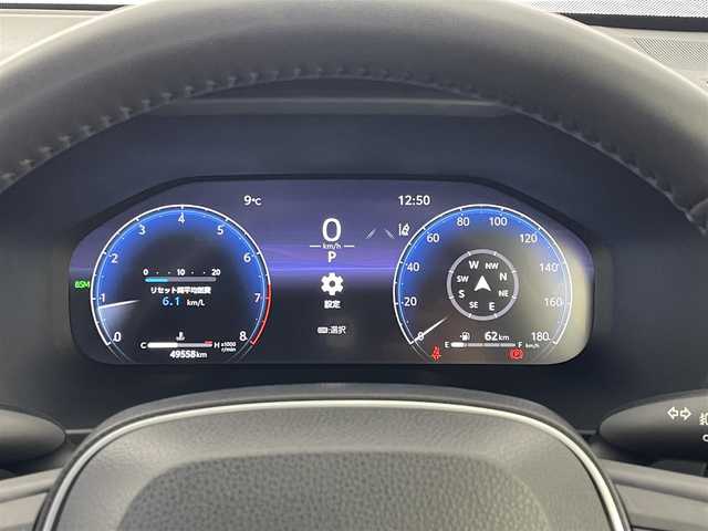 トヨタ ＲＡＶ４ 埼玉県 2022(令4)年 5万km プラチナホワイトパールマイカ ＴＲＤエアロ　ムーンルーフ　純正１０．５インチディスプレイオーディオ　パノラミックビューモニター　ＢＳＭ　ビルトインＥＴＣ２．０　前後ドラレコ　レーダークルーズ　デジタルインナーミラー　ＡＣ１００Ｖ