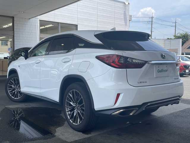 レクサス ＲＸ 300 Fスポーツ 京都府 2019(平31)年 7.6万km ホワイトノーヴァガラスフレーク レクサス純正ナビ/ＥＴＣ２．０/DVD再生機能/CD/フルセグＴＶ/ヘッドアップディスプレイ/3眼LEDヘッドライト/レーダークルーズコントロール/ドライブレコーダー/（DC-DR652)/赤革レザーシート/メモリーパワーシート/レーンキレクサスープアシスト/電動リアゲート/クリアランスソナー/ベンチレーション/クリアランスソナー/ナノイー空気清浄機/ステアヒーター/ブレーキホールド/パドルシフト/保証書/取扱説明書/記録簿