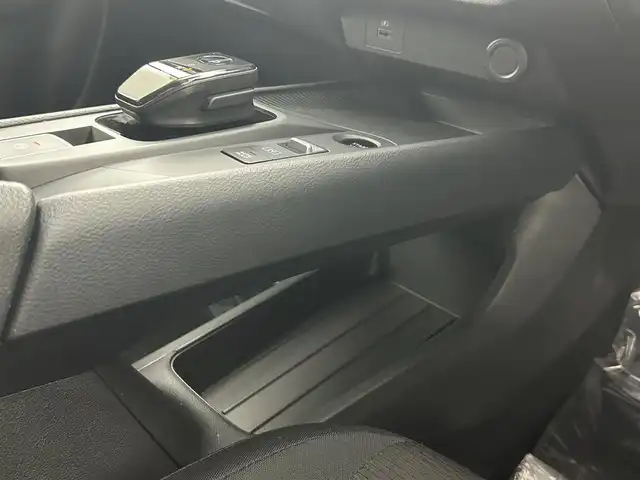日産 ノート S 広島県 2021(令3)年 2.8万km ホワイト 禁煙車　社外ナビ（CN-B311B）　Bluetooth　ETC　エマージェンシーブレーキ　側方支援　クリアランスソナー　電動パーキングブレーキ　オートブレーキホールド　オートライト　オートマチックハイビーム　スマートキー
