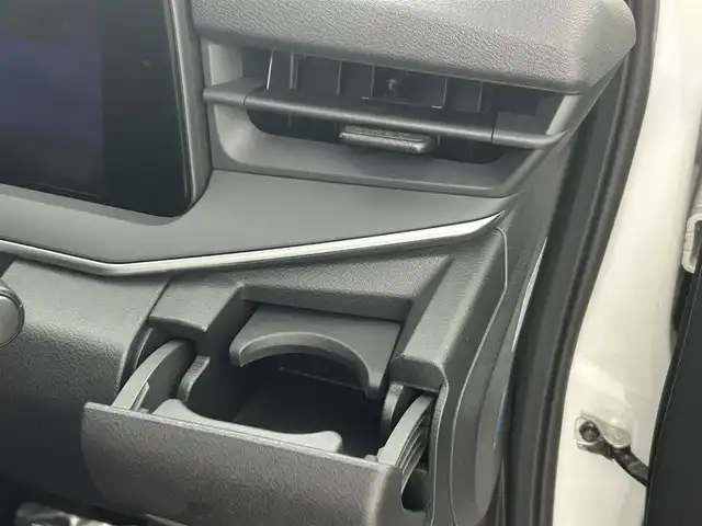 日産 ノート S 広島県 2021(令3)年 2.8万km ホワイト 禁煙車　社外ナビ（CN-B311B）　Bluetooth　ETC　エマージェンシーブレーキ　側方支援　クリアランスソナー　電動パーキングブレーキ　オートブレーキホールド　オートライト　オートマチックハイビーム　スマートキー