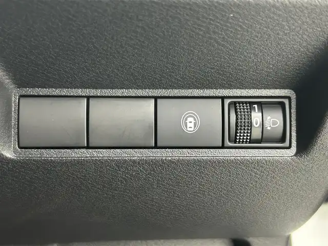 日産 ノート S 広島県 2021(令3)年 2.8万km ホワイト 禁煙車　社外ナビ（CN-B311B）　Bluetooth　ETC　エマージェンシーブレーキ　側方支援　クリアランスソナー　電動パーキングブレーキ　オートブレーキホールド　オートライト　オートマチックハイビーム　スマートキー