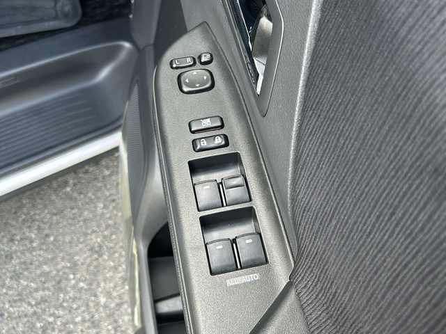 トヨタ ヴェルファイア 2．4Z プラチナセレクションⅡ 埼玉県 2011(平23)年 8.2万km ホワイトパールクリスタルシャイン (株)IDOMが運営する【じしゃロン熊谷店】の自社ローン専用車両になりますこちらは現金またはオートローンご利用時の価格です。自社ローンご希望の方は別途その旨お申付け下さい/社外ナビ　CN-HDS625D/　CD/DVD/ワンセグ/両側パワースライドドア/パワーバックドア/バックカメラ/ビルトインETC/純正フロアマット/純正18インチAW/スマートキー/プッシュスタート