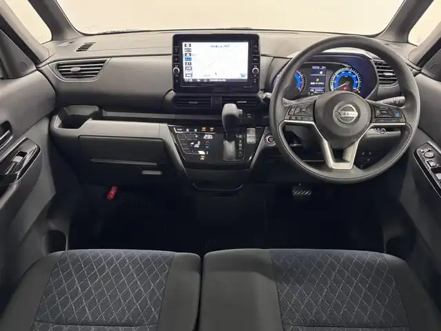 日産 ルークス HWS X プロパイロットED 三重県 2020(令2)年 2.4万km スパークリングレッド/ブラック S-HYBRID/FF/インパネCVT/純正 9インチナビ MM319D-L/（iPod/SD/FM/AM/TV/USB/CD/DVD/Bluetooth/MUSIC STOCKER/VTR/AUX）/アラウンドビューモニター/両側ハンズフリーオートスライドドア/ドライブレコーダー 前方/ビルトイン ETC/安全/●インテリジェントエマージェンシーブレーキ/●車線逸脱警報（LDW）/●車線逸脱防止支援（インテリジェントLI）/●ふらつき警報（インテリジェントDA）/●プロパイロット/●先行車発進お知らせ/●標識表示機能（最高速度・進入禁止）/●フロント＆バックソナー/など/装備/●オートエアコン/●電子パーキングブレーキ＆ブレーキホールド/●オートライト/●LEDヘッドライト＆フロントフォグライト/●ハイビームアシスト/●ステアリングスイッチ/●純正14inAW/●助手席肩口リクライニングレバー/●プッシュスタート/●インテリジェントキーx2/など