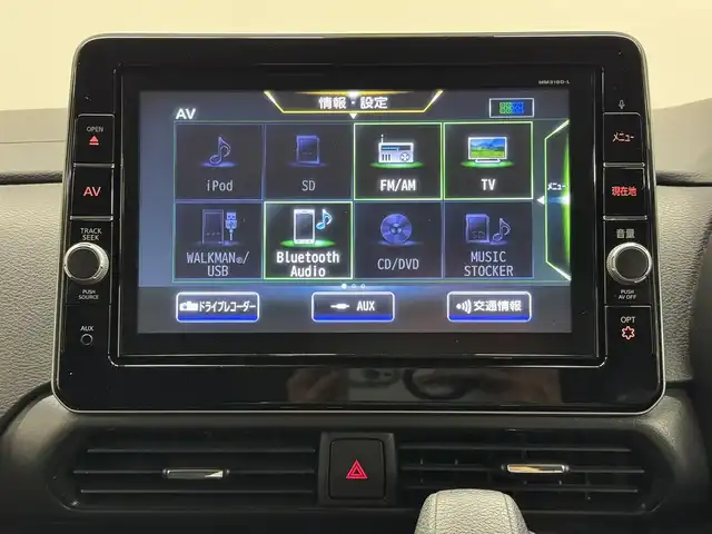 日産 ルークス HWS X プロパイロットED 三重県 2020(令2)年 2.4万km スパークリングレッド/ブラック S-HYBRID/FF/インパネCVT/純正 9インチナビ MM319D-L/（iPod/SD/FM/AM/TV/USB/CD/DVD/Bluetooth/MUSIC STOCKER/VTR/AUX）/アラウンドビューモニター/両側ハンズフリーオートスライドドア/ドライブレコーダー 前方/ビルトイン ETC/安全/●インテリジェントエマージェンシーブレーキ/●車線逸脱警報（LDW）/●車線逸脱防止支援（インテリジェントLI）/●ふらつき警報（インテリジェントDA）/●プロパイロット/●先行車発進お知らせ/●標識表示機能（最高速度・進入禁止）/●フロント＆バックソナー/など/装備/●オートエアコン/●電子パーキングブレーキ＆ブレーキホールド/●オートライト/●LEDヘッドライト＆フロントフォグライト/●ハイビームアシスト/●ステアリングスイッチ/●純正14inAW/●助手席肩口リクライニングレバー/●プッシュスタート/●インテリジェントキーx2/など