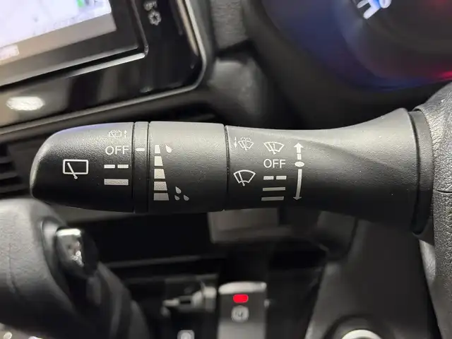 日産 ルークス HWS X プロパイロットED 三重県 2020(令2)年 2.4万km スパークリングレッド/ブラック S-HYBRID/FF/インパネCVT/純正 9インチナビ MM319D-L/（iPod/SD/FM/AM/TV/USB/CD/DVD/Bluetooth/MUSIC STOCKER/VTR/AUX）/アラウンドビューモニター/両側ハンズフリーオートスライドドア/ドライブレコーダー 前方/ビルトイン ETC/安全/●インテリジェントエマージェンシーブレーキ/●車線逸脱警報（LDW）/●車線逸脱防止支援（インテリジェントLI）/●ふらつき警報（インテリジェントDA）/●プロパイロット/●先行車発進お知らせ/●標識表示機能（最高速度・進入禁止）/●フロント＆バックソナー/など/装備/●オートエアコン/●電子パーキングブレーキ＆ブレーキホールド/●オートライト/●LEDヘッドライト＆フロントフォグライト/●ハイビームアシスト/●ステアリングスイッチ/●純正14inAW/●助手席肩口リクライニングレバー/●プッシュスタート/●インテリジェントキーx2/など