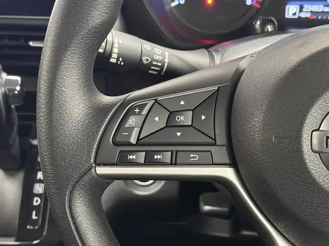 日産 ルークス HWS X プロパイロットED 三重県 2020(令2)年 2.4万km スパークリングレッド/ブラック S-HYBRID/FF/インパネCVT/純正 9インチナビ MM319D-L/（iPod/SD/FM/AM/TV/USB/CD/DVD/Bluetooth/MUSIC STOCKER/VTR/AUX）/アラウンドビューモニター/両側ハンズフリーオートスライドドア/ドライブレコーダー 前方/ビルトイン ETC/安全/●インテリジェントエマージェンシーブレーキ/●車線逸脱警報（LDW）/●車線逸脱防止支援（インテリジェントLI）/●ふらつき警報（インテリジェントDA）/●プロパイロット/●先行車発進お知らせ/●標識表示機能（最高速度・進入禁止）/●フロント＆バックソナー/など/装備/●オートエアコン/●電子パーキングブレーキ＆ブレーキホールド/●オートライト/●LEDヘッドライト＆フロントフォグライト/●ハイビームアシスト/●ステアリングスイッチ/●純正14inAW/●助手席肩口リクライニングレバー/●プッシュスタート/●インテリジェントキーx2/など