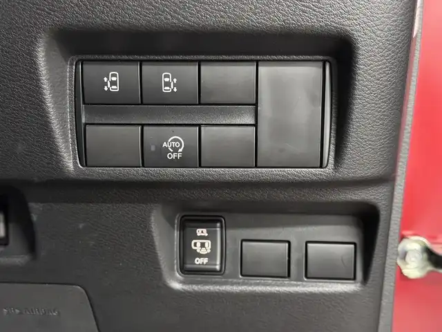 日産 ルークス HWS X プロパイロットED 三重県 2020(令2)年 2.4万km スパークリングレッド/ブラック S-HYBRID/FF/インパネCVT/純正 9インチナビ MM319D-L/（iPod/SD/FM/AM/TV/USB/CD/DVD/Bluetooth/MUSIC STOCKER/VTR/AUX）/アラウンドビューモニター/両側ハンズフリーオートスライドドア/ドライブレコーダー 前方/ビルトイン ETC/安全/●インテリジェントエマージェンシーブレーキ/●車線逸脱警報（LDW）/●車線逸脱防止支援（インテリジェントLI）/●ふらつき警報（インテリジェントDA）/●プロパイロット/●先行車発進お知らせ/●標識表示機能（最高速度・進入禁止）/●フロント＆バックソナー/など/装備/●オートエアコン/●電子パーキングブレーキ＆ブレーキホールド/●オートライト/●LEDヘッドライト＆フロントフォグライト/●ハイビームアシスト/●ステアリングスイッチ/●純正14inAW/●助手席肩口リクライニングレバー/●プッシュスタート/●インテリジェントキーx2/など