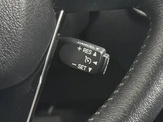トヨタ ハイラックス Z ブラックラリーエディション 三重県 2019(平31)年 6.2万km スーパーホワイトⅡ ディーゼル・ターボ/パートタイム4WD/MTモード付フロア6AT/純正 7インチナビ NSZT-W68T/（AM/FM/CD/DVD/TV/SD/SDREC/Bluetooth）/バックガイドモニター/ETC2.0/Toyota Safety Sense/●プリクラッシュセーフティ/●レーンディパーチャーアラート/・ダウンヒルアシストコントロール［DAC］/・ヒルスタートアシストコントロール［HAC］/・EBD（電子制動力配分制御）付ABS＆ブレーキアシスト/・VSC＆TRC/・緊急ブレーキシグナル/装備/●【DOP】ユーティリティパッケージB/●ソフトトノカバー/●ベッドライナー/・クルーズコントロール/・オートエアコン/・プッシュスタート/・オートライト/・LEDヘッドランプ/・フロント＆リヤフォグランプ/・ブラックラリーED専用 18inAW（ブラック塗装）＋ホワイトレタータイヤ/・スマートキーx2、リモコンエンジンスターターx1/・純正フロントグリルあり/・保/取