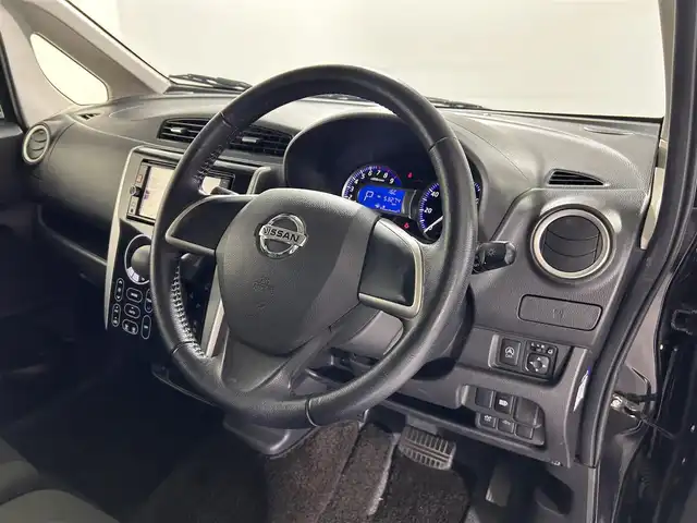 日産 デイズ ハイウェイスターG 佐賀県 2016(平28)年 9.6万km 黒 純正ナビ/CD/DVD/SD/USB/フルセグTV/アラウンドビューモニター/エマージェンシーブレーキ/オートライト/オートマチックハイビーム/ベンチシート/横滑り防止装置/ドライブレコーダー/ETC/電動格納ミラー/ウィンカーミラー/純正フロアマット/ドアバイザー/スマートキー/プッシュスタート