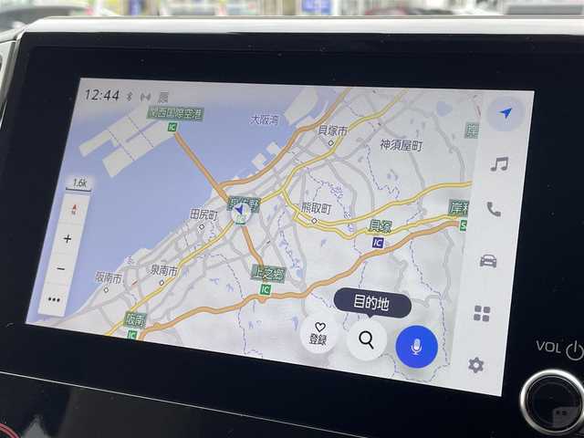 トヨタ グランエース プレミアム 大阪府 2024(令6)年 0.5万km ホワイトパールクリスタルシャイン ワンオーナー/純正ナビ/BT/USB/フルセグTV/360度カメラ/純正フリップダウンモニター/前後室内ドライブレコーダー(TZ-DR301)/ベージュレザーシート/前席パワーシート/２列目電動リクライニング/全席シートヒーター/オットマン/後席ロールサンシェード/両側パワースライドドア/追従機能付きクルーズコントロール/レーンキープアシスト/ブラインドスポットモニター/前後コーナーセンサー/LEDヘッドライト/フロントフォグ/オートハイビーム/ヘッドライトウォッシャー/純正フロアマット/純正17インチAW/スペアキー/ETC2.0