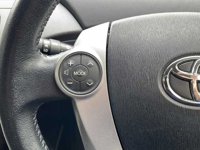 トヨタ プリウス G ツーリングセレ レザーパック 福井県 2013(平25)年 9.5万km ブラック (株)IDOMが運営する【じしゃロン福井店】の自社ローン対象車両になります。こちらは現金またはオートローンご利用時の価格です。自社ローンご希望の方は別途その旨お申付け下さい/純正ナビ（BT接続可・HDMI）/フルセグテレビ/バックカメラ/プリクラッシュセーフティ/レーダークルーズコントロール/ビルトインETC/パワーシート（D席・N席）/シートヒーター（D席・N席）/LEDヘッドライト