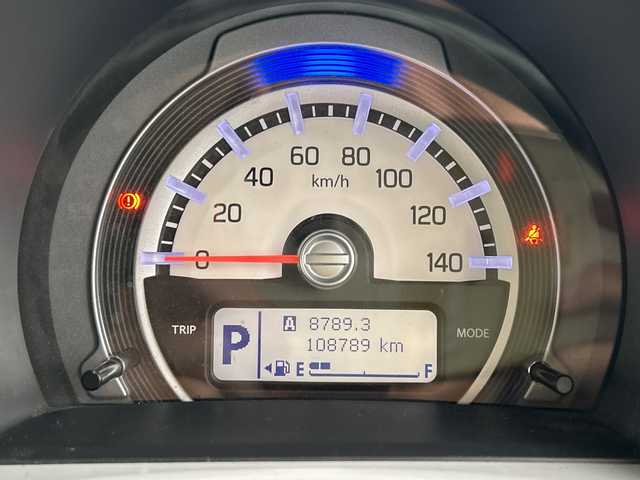 スズキ ハスラー G 岐阜県 2017(平29)年 10.9万km ムーンライトバイオレットパールメタリック/ホワイト2トーンルーフ 登録時走行距離：108789km/ナビ（CN-E300D）/バックカメラ/テレビ・CD・DVD・Bluetooth/ビルトインETC/スマートアシストII/・検知システム/・衝突警報機能/・衝突回避支援ブレーキ機能	/・車線逸脱警報機能	/・誤発進抑制機能(前方)/・誤発進抑制機能(後方)/・先行車発進お知らせ機能	/ベンチシート/シートヒーター/フロアマット/ドアバイザー/プッシュスタート/スマートキー