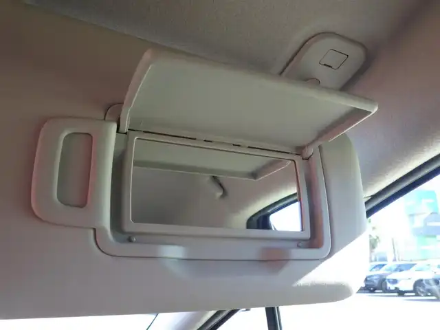 日産 ノート S 千葉県 2021(令3)年 6.3万km ガーネットレッド エマージェンシーブレーキ/インテリジェントルームミラー/純正コネクトナビ/地デジTV/【Bluetooth接続】/アラウンドビューモニター/ドライブレコーダー（DH5-D）/ステアリングスイッチ/ETC/LEDヘッドライト/フォグライト/ウインカーミラー/コーナーセンサー/サイド/カーテンエアバッグ/インテリジェントキー