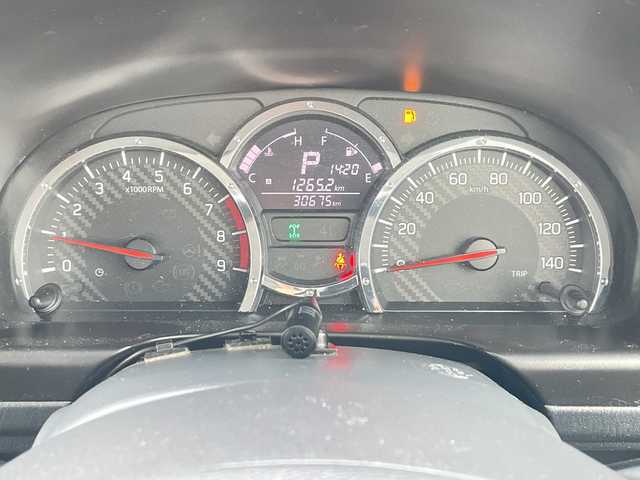 スズキ ジムニー ランドベンチャー 道北・旭川 2018(平30)年 3.1万km クールカーキPM /禁煙車//4WD//社外ナビ/CD/DVD/BT/フルセグ/USB/SD/MSV//ハーフレザーシート//運転席シートヒーター//ミラーヒーター//革巻きステアリング//ステアリングスイッチ//ドライブレコーダー//ETC//フォグランプ//ウィンカーミラー//リモコンキー//保証書//取説