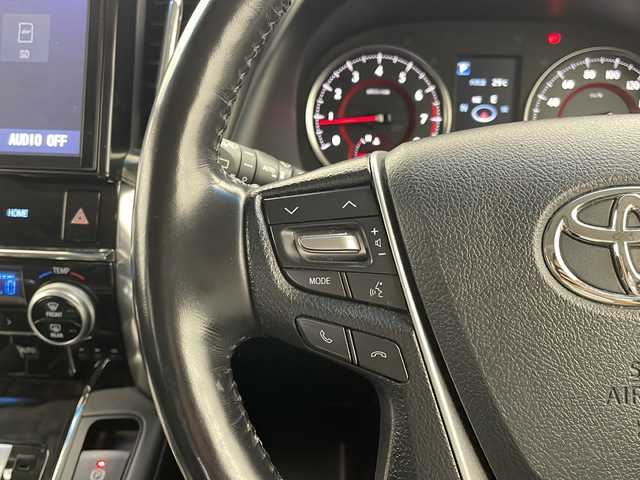 トヨタ ヴェルファイア Z Gエディション 栃木県 2019(令1)年 6.2万km ホワイトパールクリスタルシャイン 純正１０インチナビ/フルセグTV/バックカメラ/純正フリップダウンモニター/ビルトインETC2.0/前後ドラレコ/モデリスタエアロ/パワースライドドア（両側）/パワーバックドア/ツインムーンルーフ/セーフティセンス/インテリジェントクリアランスソナー/前席シートヒーター/パワーシート/2列目エグゼクティブパワーシート/シートヒーター/シートベンチレーション/ステアリングヒーター/社外19インチAW/禁煙車