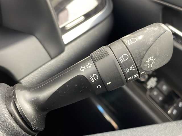 トヨタ ヴェルファイア Z Gエディション 栃木県 2019(令1)年 6.2万km ホワイトパールクリスタルシャイン 純正１０インチナビ/フルセグTV/バックカメラ/純正フリップダウンモニター/ビルトインETC2.0/前後ドラレコ/モデリスタエアロ/パワースライドドア（両側）/パワーバックドア/ツインムーンルーフ/セーフティセンス/インテリジェントクリアランスソナー/前席シートヒーター/パワーシート/2列目エグゼクティブパワーシート/シートヒーター/シートベンチレーション/ステアリングヒーター/社外19インチAW/禁煙車