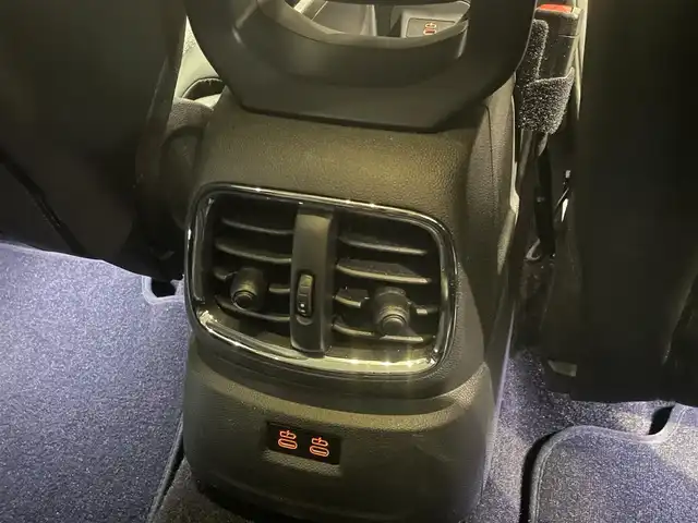 ＭＩＮＩ ＢＭＷ ミニ クロスオーバー クーパー D 愛知県 2023(令5)年 1.2万km 緑Ⅱ 純正ディスプレイオーディオ/Bluetooth/バックカメラ/AppleCarPlay/ACC/インテリジェントセーフティー/ハーフレザー/シートヒーター/コーナーセンサ－/ミラー型ETC/LEDヘッドライト/ドライブレコーダー/プッシュスタート/アイドリングストップ