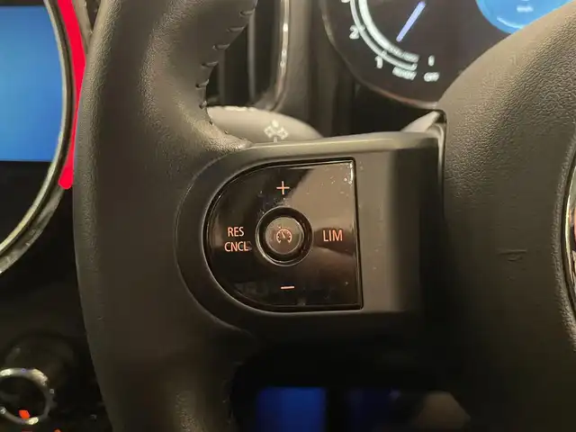 ＭＩＮＩ ＢＭＷ ミニ クロスオーバー クーパー D 愛知県 2023(令5)年 1.2万km 緑Ⅱ 純正ディスプレイオーディオ/Bluetooth/バックカメラ/AppleCarPlay/ACC/インテリジェントセーフティー/ハーフレザー/シートヒーター/コーナーセンサ－/ミラー型ETC/LEDヘッドライト/ドライブレコーダー/プッシュスタート/アイドリングストップ