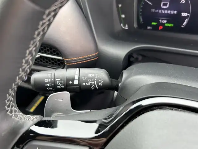 ホンダ ＺＲ－Ｖ ハイブリッド 富山県 2022(令4)年 2.2万km アーバンチタニウムメタリック レザーシート／/純正１１．４インチナビ／/アラウンドビューモニター／/フルセグＴＶ／/Ｂｌｕｅｔｏｏｔｈ／/ＡｐｐｌｅＣａｒＰｌａｙ／/ａｎｄｒｏｉｄａｕｔｏ／/シートヒーター／/パワーシート/パワーバックドア／/ＢＯＳＥスピーカー／/ＥＴＣ２．０