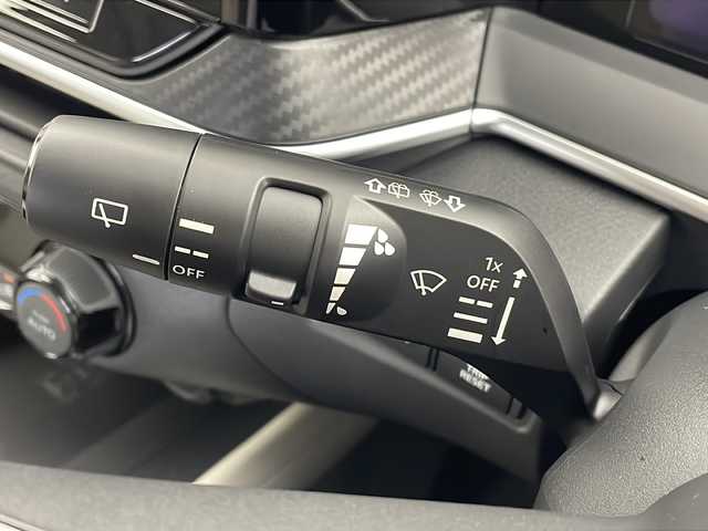 日産 ノート 栃木県 2022(令4)年 0.7万km ピュアホワイトパール 純正メーカーナビ/（AppleCarPlay/AndroidAuto/AM・FM/フルセグ/BT）/ビルトインETC2.0/プロパイロット/エマージェンシーブレーキ/車線逸脱警報/後側方車両検知/速度標識表示/ふらつき防止/アラウンドビューモニター/ブラインドスポットモニター/全周囲カメラ/置くだけ充電/電動格納ミラー/純正ホイール/純正フロアマット/プッシュスタート/スマートキー