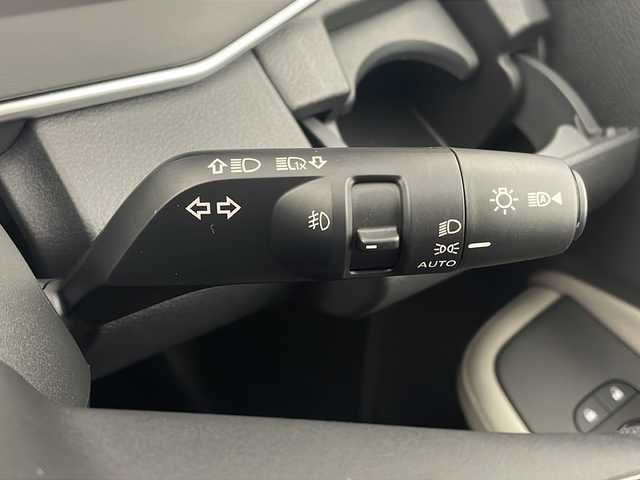 日産 ノート 栃木県 2022(令4)年 0.7万km ピュアホワイトパール 純正メーカーナビ/（AppleCarPlay/AndroidAuto/AM・FM/フルセグ/BT）/ビルトインETC2.0/プロパイロット/エマージェンシーブレーキ/車線逸脱警報/後側方車両検知/速度標識表示/ふらつき防止/アラウンドビューモニター/ブラインドスポットモニター/全周囲カメラ/置くだけ充電/電動格納ミラー/純正ホイール/純正フロアマット/プッシュスタート/スマートキー