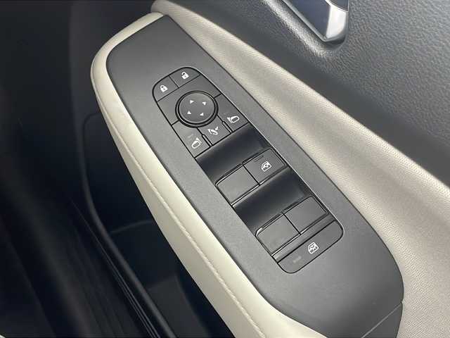 日産 ノート 栃木県 2022(令4)年 0.7万km ピュアホワイトパール 純正メーカーナビ/（AppleCarPlay/AndroidAuto/AM・FM/フルセグ/BT）/ビルトインETC2.0/プロパイロット/エマージェンシーブレーキ/車線逸脱警報/後側方車両検知/速度標識表示/ふらつき防止/アラウンドビューモニター/ブラインドスポットモニター/全周囲カメラ/置くだけ充電/電動格納ミラー/純正ホイール/純正フロアマット/プッシュスタート/スマートキー