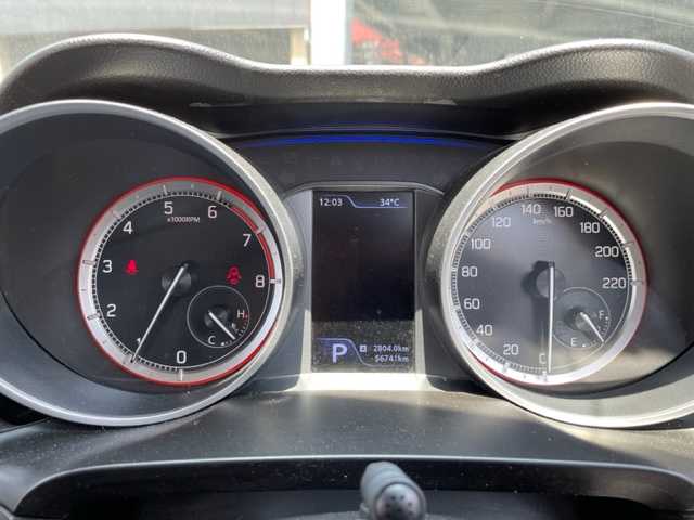 スズキ スイフト HYBRID RS 神奈川県 2017(平29)年 5.7万km プレミアムシルバーメタリック セーフティパッケージ装着車/純正メモリーナビ【KXM-E502W】			/・DTV/SD/CD/DVD/BT/バックカメラ/D席シートヒーター/アイドリングストップ/ETC/デュアルブレーキサポート/車線逸脱警報/アダプティブクルーズコントロール/社外16インチAW/純正LEDヘッドライト/フォグランプ/プッシュEgスタート/ストップ/スマートキー×2/ターンランプ付電動格納ドアミラー/ドアバイザー/純正フロアマット/取扱説明書/ナビ取扱説明書/新車時保証書