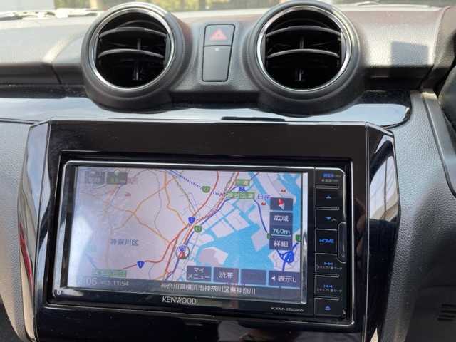 スズキ スイフト HYBRID RS 神奈川県 2017(平29)年 5.7万km プレミアムシルバーメタリック セーフティパッケージ装着車/純正メモリーナビ【KXM-E502W】			/・DTV/SD/CD/DVD/BT/バックカメラ/D席シートヒーター/アイドリングストップ/ETC/デュアルブレーキサポート/車線逸脱警報/アダプティブクルーズコントロール/社外16インチAW/純正LEDヘッドライト/フォグランプ/プッシュEgスタート/ストップ/スマートキー×2/ターンランプ付電動格納ドアミラー/ドアバイザー/純正フロアマット/取扱説明書/ナビ取扱説明書/新車時保証書