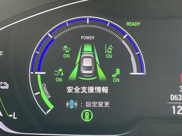ホンダ インサイト EX 山形県 2018(平30)年 6.4万km プラチナホワイトパール 禁煙車/Honda SENSING/・衝突軽減ブレーキ（ＣＭＢＳ）/・路外逸脱抑制機能/・先行車発進お知らせ機能/・アダプティブクルーズコントロール（ＡＣＣ）/・車線維持支援システム（ＬＫＡＳ）/・標識認識機能/・誤発進抑制機能 /・近距離衝突軽減ブレーキ/ハーフレザーシート/パドルシフト/パーキングセンサー/純正ナビ(CD.DVD.BT.SD.USB)/バック.フロントカメラ/フルセグ/ETC2.0/電動パーキングブレーキ/オートホールド/LEDヘッドライト/プッシュスタート/スマートキーｘ２