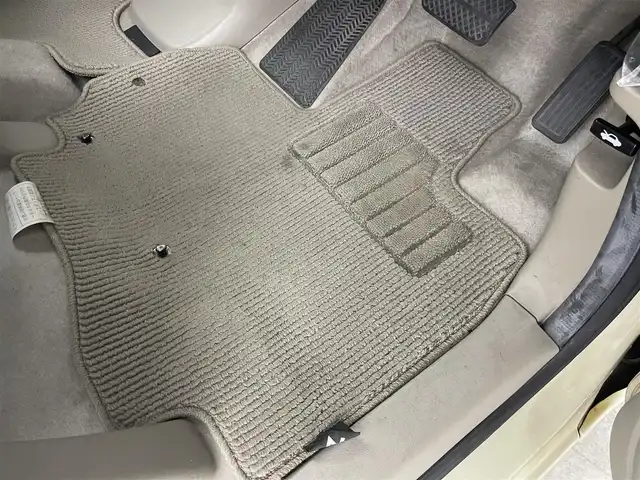 ホンダ Ｎ ＢＯＸ G Lパッケージ 群馬県 2012(平24)年 8.5万km ヒダマリアイボリーパール 純正ＣＤデッキ　オートエアコン　アイドリングストップ　ヘッドライトレベライザー　電格ミラー　ステアリングリモコン　片側パワスラ　Ｗエアバック　Ｐスタート　スマートキー　スペアキー　社外アルミ　禁煙車