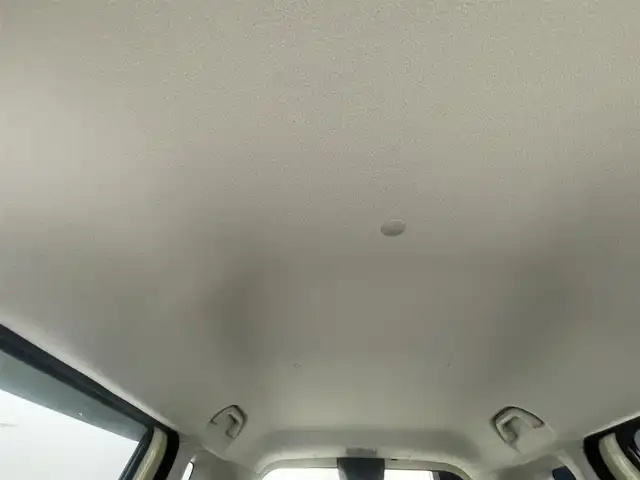 ホンダ Ｎ ＢＯＸ G Lパッケージ 群馬県 2012(平24)年 8.5万km ヒダマリアイボリーパール 純正ＣＤデッキ　オートエアコン　アイドリングストップ　ヘッドライトレベライザー　電格ミラー　ステアリングリモコン　片側パワスラ　Ｗエアバック　Ｐスタート　スマートキー　スペアキー　社外アルミ　禁煙車