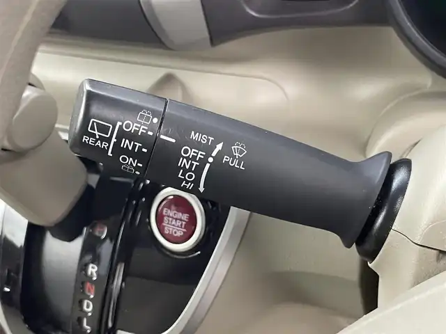 ホンダ Ｎ ＢＯＸ G Lパッケージ 群馬県 2012(平24)年 8.5万km ヒダマリアイボリーパール 純正ＣＤデッキ　オートエアコン　アイドリングストップ　ヘッドライトレベライザー　電格ミラー　ステアリングリモコン　片側パワスラ　Ｗエアバック　Ｐスタート　スマートキー　スペアキー　社外アルミ　禁煙車