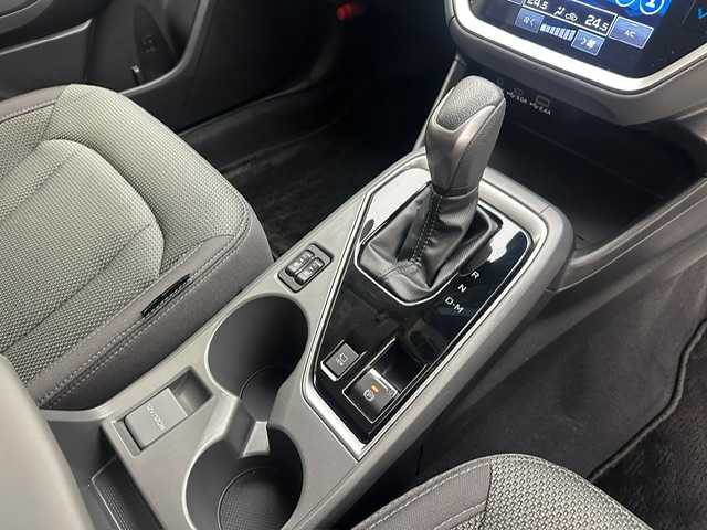 スバル クロストレック リミテッド 兵庫県 2023(令5)年 2.2万km クリスタルホワイトP 純正11.6インチナビ（FM・AM/BT/フルセグ/iPod/AUX）/バックカメラ/全方位カメラ/ETC/社外ドラレコ前後/デジタルインナーミラー/純正AW18インチ/純正フロアマット/追従式クルーズコントロール/パワーシート（D/N席）/シートヒーター（D/N席）/シートメモリー（D席）/ステアリングヒーター/プッシュスタート/スマートキー2本/パドルシフト/電動パーキング/チャイルドシート対応/オートライト/LEDヘッドランプ/フォグランプ/電動格納ミラー/ウインカーミラー/ドアバイザー/AVH