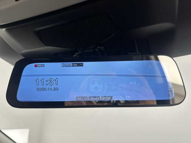 スバル クロストレック リミテッド 兵庫県 2023(令5)年 2.2万km クリスタルホワイトP 純正11.6インチナビ（FM・AM/BT/フルセグ/iPod/AUX）/バックカメラ/全方位カメラ/ETC/社外ドラレコ前後/デジタルインナーミラー/純正AW18インチ/純正フロアマット/追従式クルーズコントロール/パワーシート（D/N席）/シートヒーター（D/N席）/シートメモリー（D席）/ステアリングヒーター/プッシュスタート/スマートキー2本/パドルシフト/電動パーキング/チャイルドシート対応/オートライト/LEDヘッドランプ/フォグランプ/電動格納ミラー/ウインカーミラー/ドアバイザー/AVH