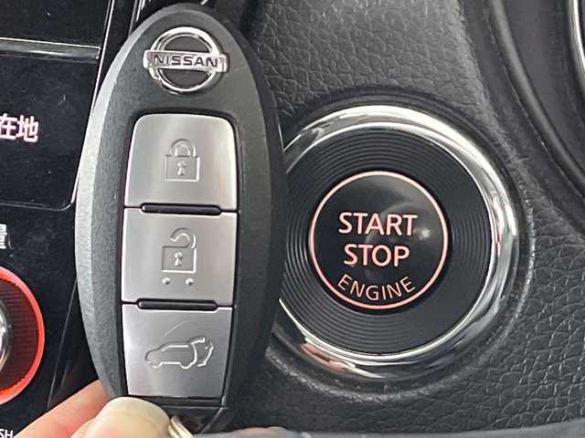 日産 エクストレイル 20Xi 岐阜県 2019(令1)年 11.3万km ブリリアントホワイトパール /純正SDナビ/(FM/AM/フルセグTV/CD/DVD/BT/SD/iPod/USB)/(インテリジェント　FCW)/(インテリジェント　DA)/(後側方車両検知警報)/(後退時車両検知警報)/(プロパイロット)/(インテリジェント　ライドコントロール)/(インテリジェント　トレースコントロール)/(ヒーター付きドアミラー)/(フロント＆バックソナー)/(オートブレーキホールド)/(ステアリングスイッチ)/(クルーズコントロール)/(ヒルスタートアシスト)/(SRSカーテンエアバッグ)/(インテリジェント　アラウンドビューモニター)/(デジタルインナーミラー)/(パワーバックドア)/(ステアリングスイッチ)/(17インチアルミホイール)/(ETC)