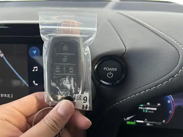 トヨタ ヴェルファイア ハイブリット エグゼクティブ ラウンジ 高知県 2025(令7)年 0.1千km ブラック 純正ナビ/Bluetooth接続/ETC/ドライブレコーダー/クルーズコントロール/全方位カメラ/フルセグテレビ/後席用モニター/WAC/ユニバーサルステップ（メーカーオプション）/サンセットブラウン（メーカーオプション）/両側パワースライドドア/オットマン/電動リアゲート/純正19インチアルミホイール/コーナーセンサー/横滑り防止装置/盗難防止装置/衝突被害軽減システム/LEDヘッドライト