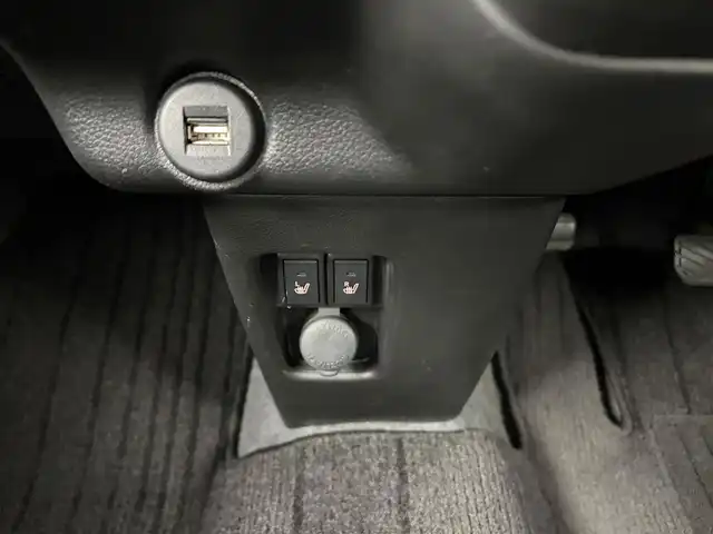 マツダ フレア クロスオーバー ハイブリッドXT 愛知県 2020(令2)年 3.9万km 赤 純正ナビ（フルセグ、CD、DVD、Bluetooth）/ETC/全方位カメラ/ACC/シートヒーター（D+N)/衝突軽減ブレーキ/レーンキープアシスト/オートハイビーム/LEDヘッドライト/パドルシフト/スマートキー/純正15インチAW/純正フロアマット/フォグライト/Pスタート