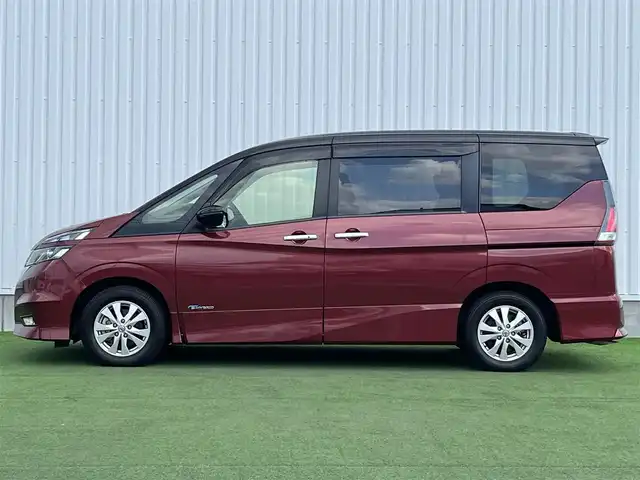 日産 セレナ