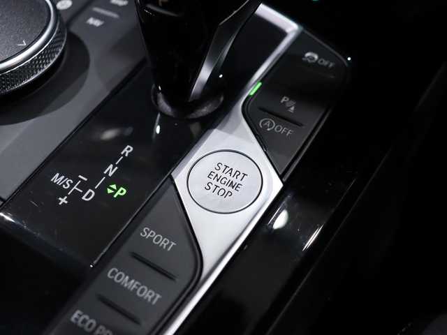 ＢＭＷ １１８ｄ Mスポーツ EDジョイ+ 静岡県 2020(令2)年 3.8万km ミネラルグレー ナビTV /Bluetooth USB /バックモニタ /前後ドラレコ/ACC　LKA　BSM/前後コーナーセンサー/LEDヘッドライト/アンビエントライト /純正18インチAW/ハーフレザーシート/自動駐車アシスト/後退アシスト/アイドリングストップ/プッシュスタート/ETC