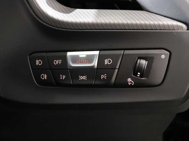 ＢＭＷ １１８ｄ Mスポーツ EDジョイ+ 静岡県 2020(令2)年 3.8万km ミネラルグレー ナビTV /Bluetooth USB /バックモニタ /前後ドラレコ/ACC　LKA　BSM/前後コーナーセンサー/LEDヘッドライト/アンビエントライト /純正18インチAW/ハーフレザーシート/自動駐車アシスト/後退アシスト/アイドリングストップ/プッシュスタート/ETC
