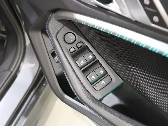 ＢＭＷ １１８ｄ Mスポーツ EDジョイ+ 静岡県 2020(令2)年 3.8万km ミネラルグレー ナビTV /Bluetooth USB /バックモニタ /前後ドラレコ/ACC　LKA　BSM/前後コーナーセンサー/LEDヘッドライト/アンビエントライト /純正18インチAW/ハーフレザーシート/自動駐車アシスト/後退アシスト/アイドリングストップ/プッシュスタート/ETC