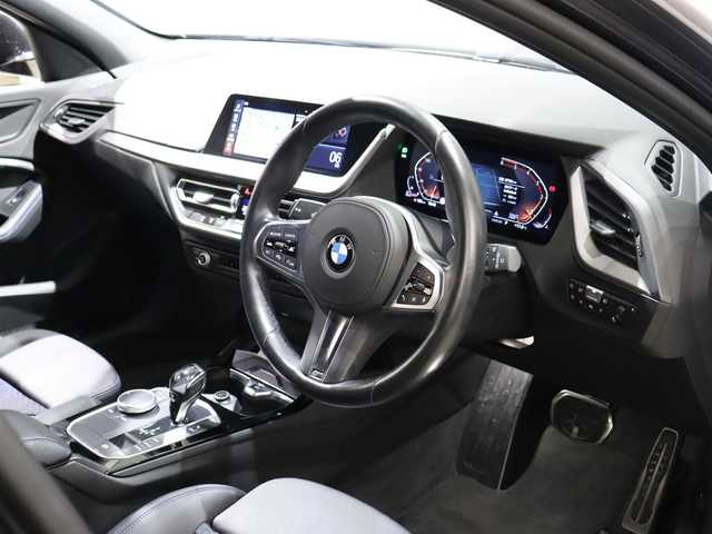 ＢＭＷ １１８ｄ Mスポーツ EDジョイ+ 静岡県 2020(令2)年 3.8万km ミネラルグレー ナビTV /Bluetooth USB /バックモニタ /前後ドラレコ/ACC　LKA　BSM/前後コーナーセンサー/LEDヘッドライト/アンビエントライト /純正18インチAW/ハーフレザーシート/自動駐車アシスト/後退アシスト/アイドリングストップ/プッシュスタート/ETC