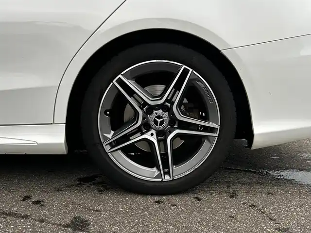 メルセデス・ベンツ Ｃ１８０ ステーションワゴンアバンギャルド 富山県 2019(平31)年 7.7万km 白 HDDナビ/フルセグテレビ/バックカメラ/アイドリングストップ/ワイヤレス充電/ETC/ACC/プッシュスタート/パワーバックドア/64色アンビエントライト/前席シートパワーシート/前席シートヒーター/フルフラットシート